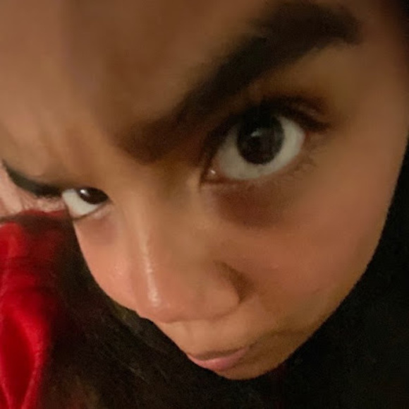 Meet your Posher, Tiffani - Picture 1 of 1